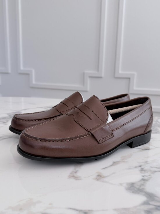 NWT - Rockport Classic Penny Loafer M76444 - Brown? main image 5